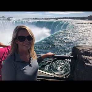 Meet your Posher, Brenda